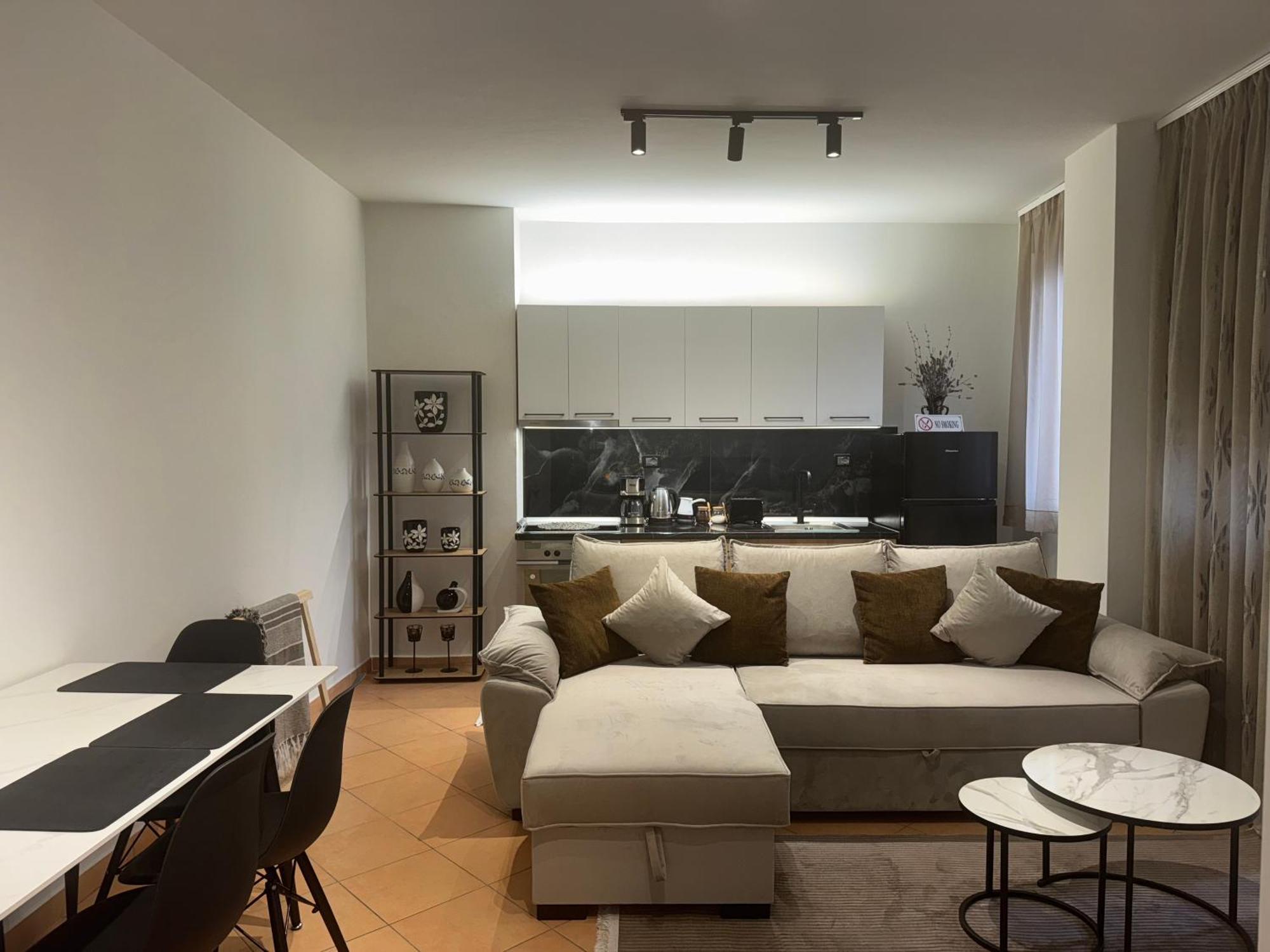 Am Apartment Tirana Zewnętrze zdjęcie